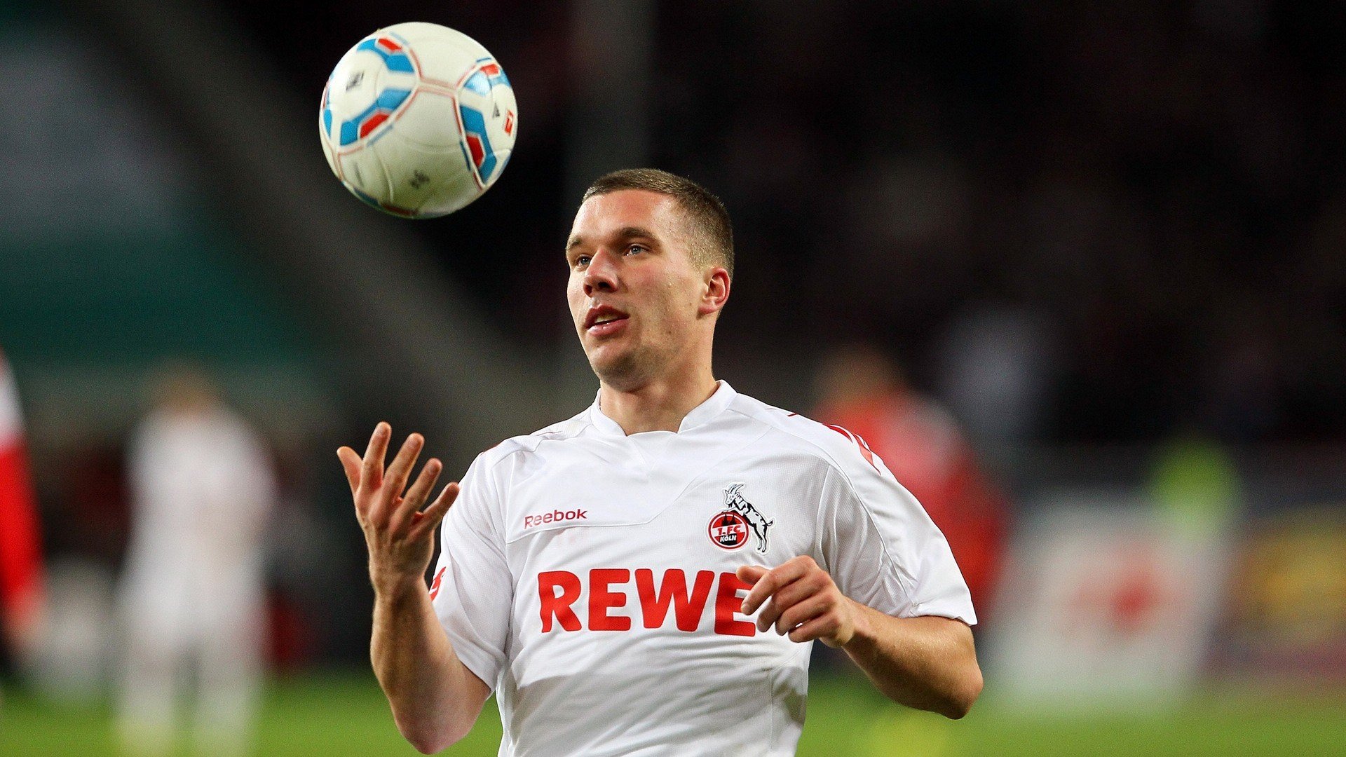 国王对阵深圳队，利拉德赛后评分拉满，诠释何为降维打击