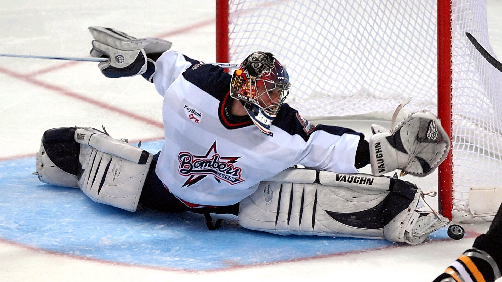 开云足球直播-伊布一锤定音，葡萄牙横扫摩洛哥背后的战术革命